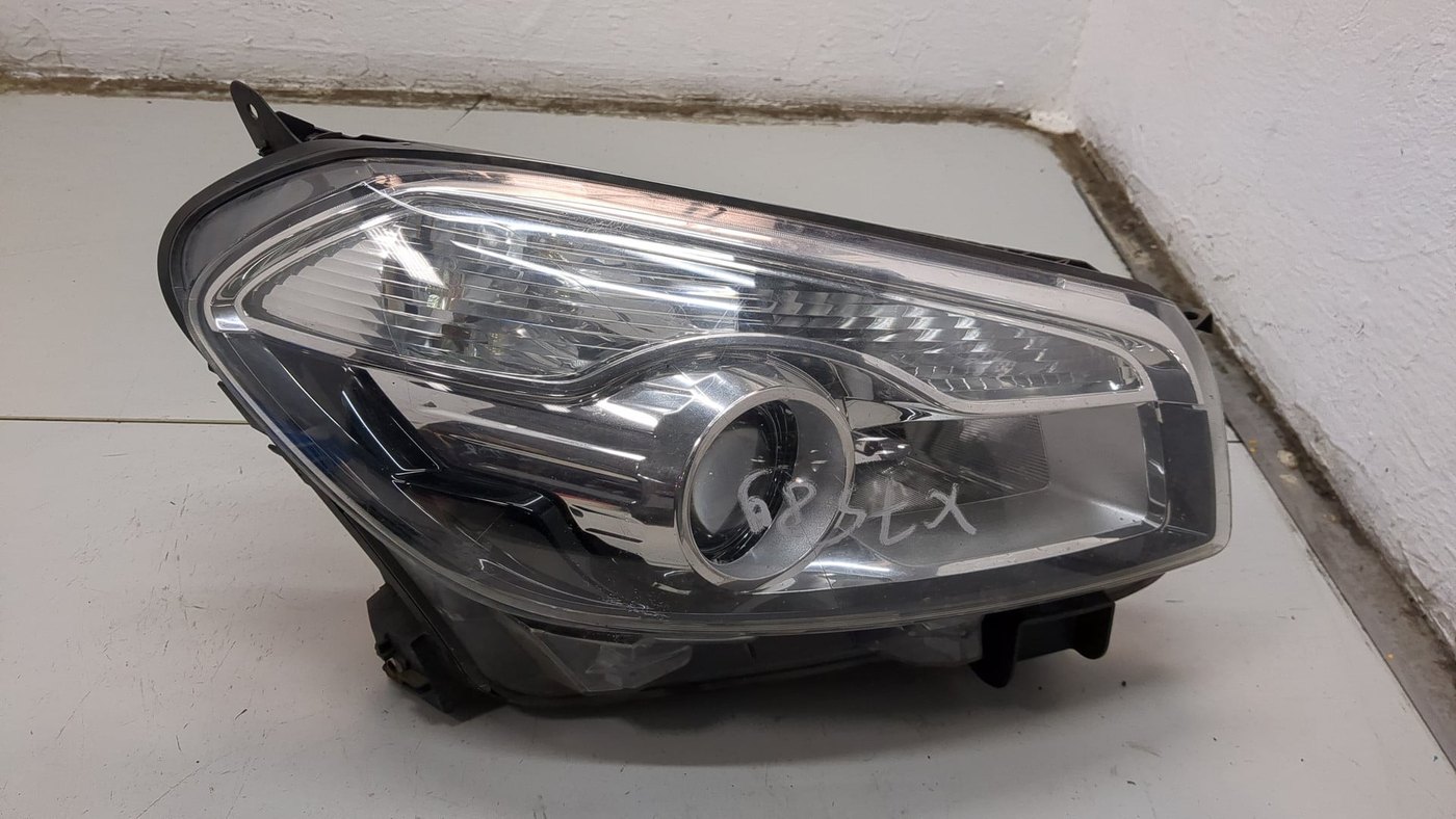 Óptico izquierdo Nissan Qashqai 2021
