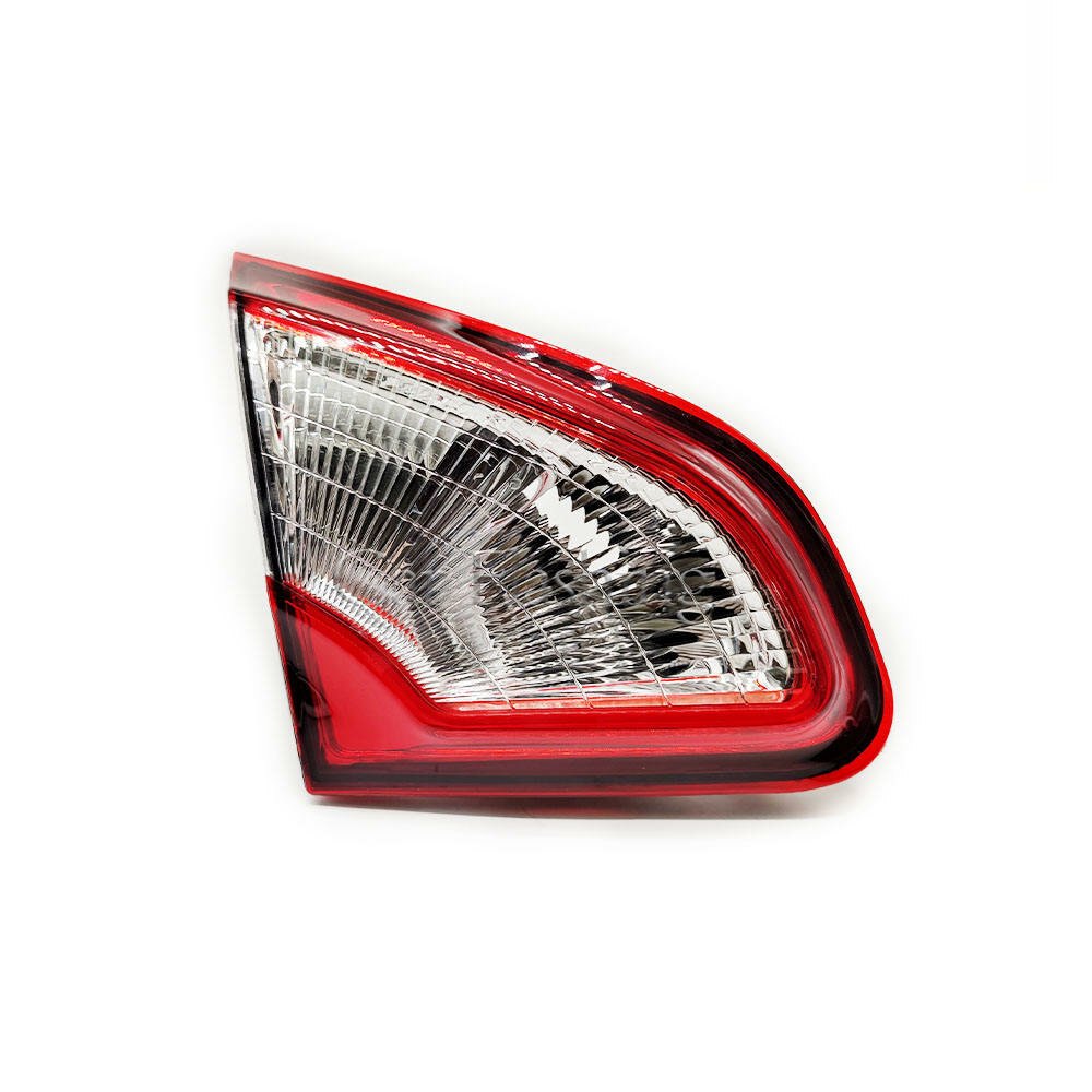 Foco trasero derecho Nissan Qashqai 2023